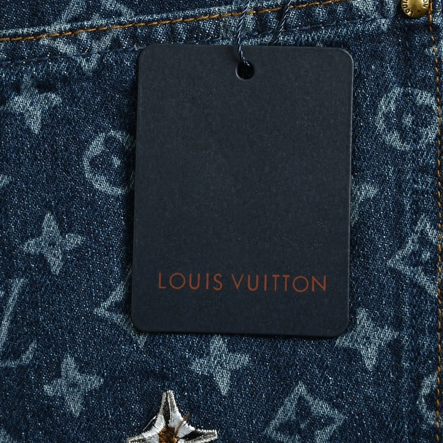 Louis Vuitton/